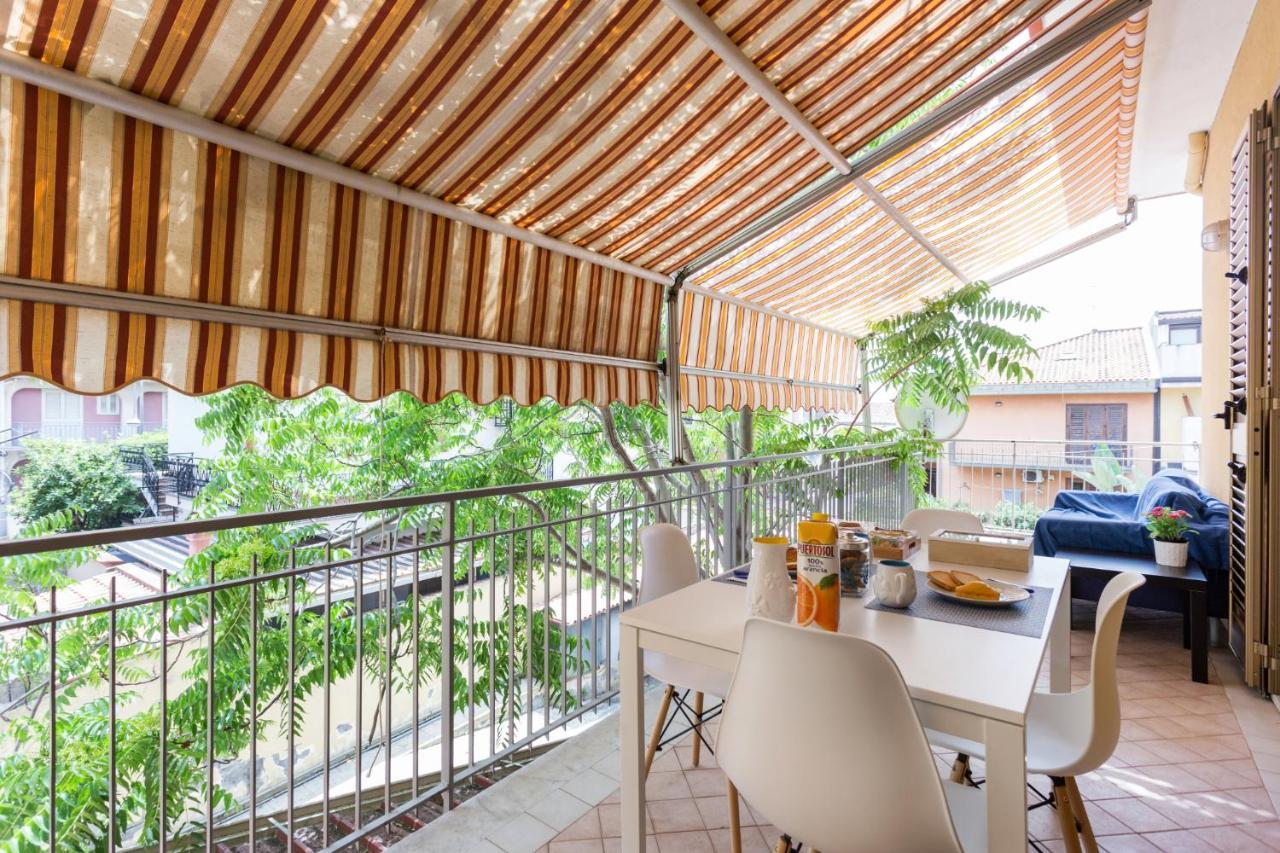 Casa Di Clara Apartment Ачиреале Екстериор снимка